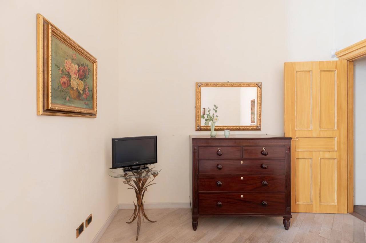 Iflat Elegant And Luxury Apartment Near Pantheon Rome Buitenkant foto